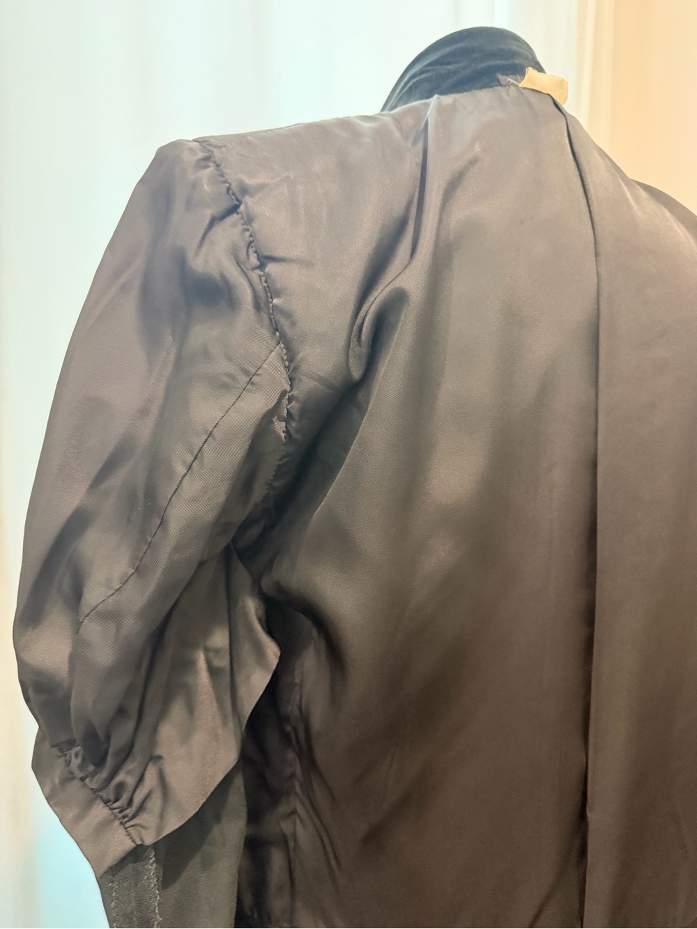 Comme des Garcons Black Jacket with Gold Logo Tag - Picture 10 of 13